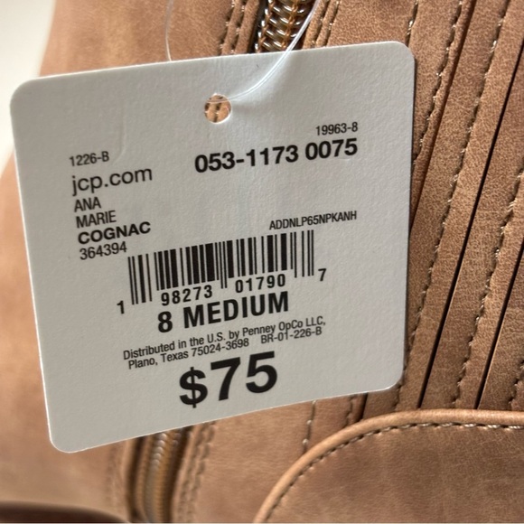 a.n.a Women’s Marie Block Heel Booties Size 8 - Picture 8 of 9